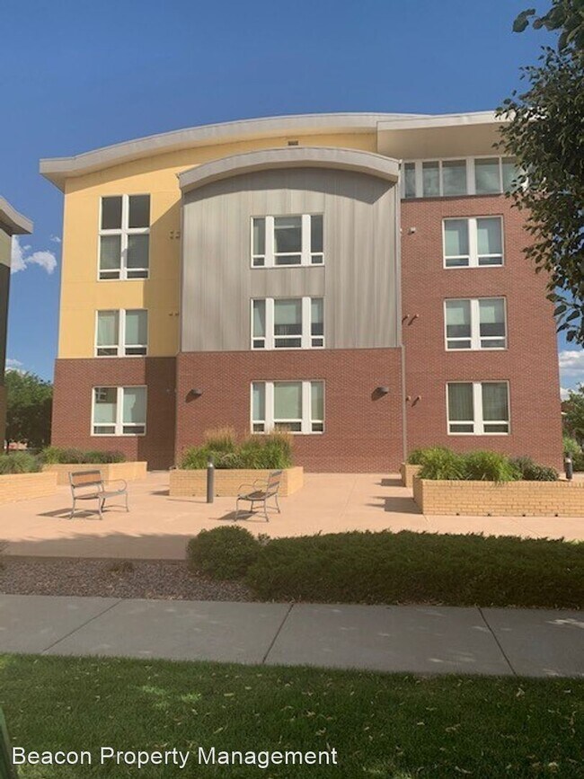 2 br, 2 bath House 8165 E. Lowry Blvd 306 House Rental in Denver