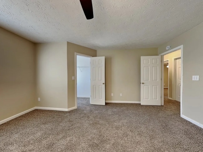 Foto del edificio - 832 Sugar Oak Ln