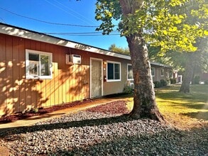 Building Photo - 4160 Oro Ln