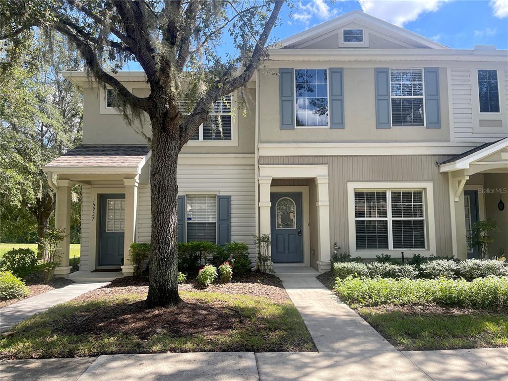 Foto principal - 15925 Fishhawk View Dr