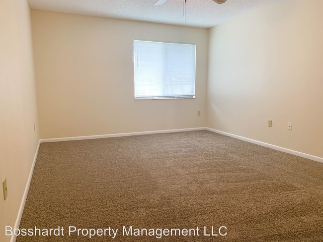 Building Photo - 2 br, 2 bath House - 505 B Fairways Lane