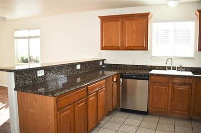 Building Photo - 497 Coronado Way