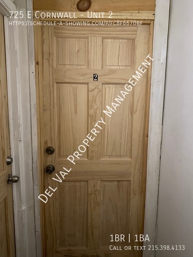 Building Photo - 725 E Cornwall-Unit 2