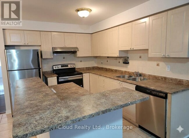 Photo du bâtiment - 3111 Wrigglesworth Crescent