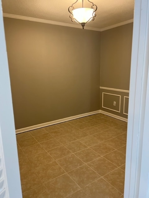 Building Photo - 8271 Farmington Dr E