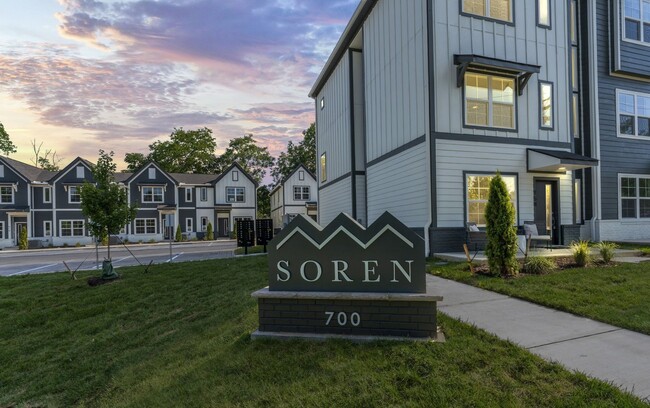 Foto del edificio - 3BR 3 BA townhome in Madison, ALL NEW Clos...