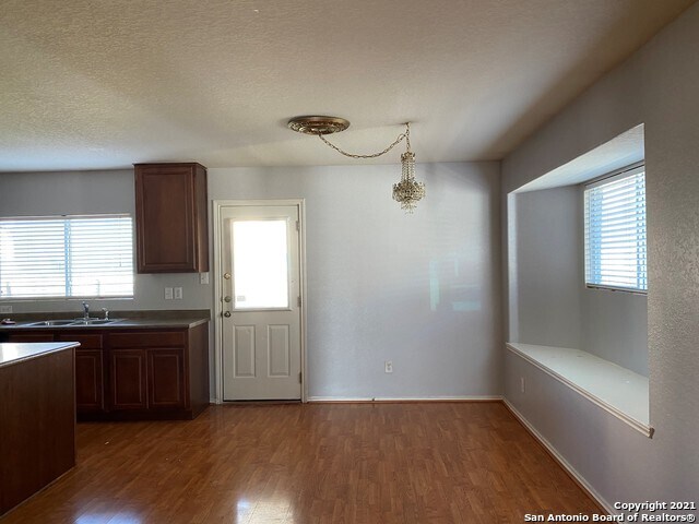 Foto del edificio - 8719 Laguna Rio