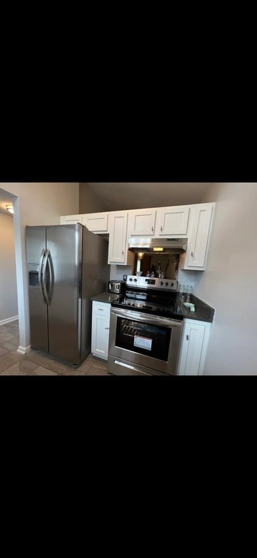 Building Photo - 10753 Kusaie Dr S