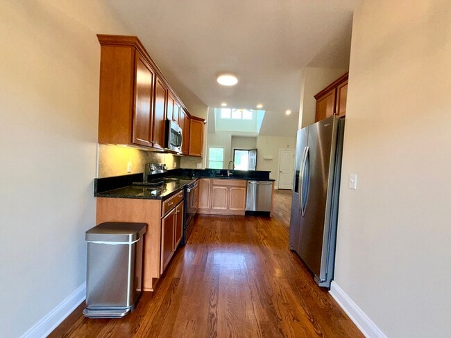 Building Photo - 92 Cypress Cir