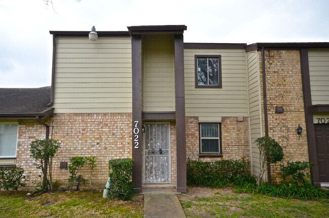 Building Photo - 7022 S Dairy Ashford Rd