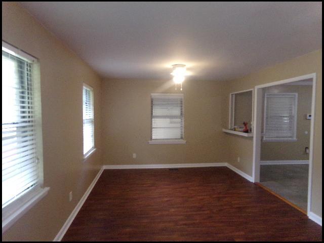 Foto del edificio - 13 Point O Woods Dr