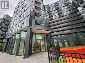 Building Photo - 30 Tretti Wy