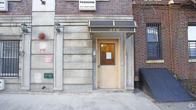 Building Photo - 378 93rd St