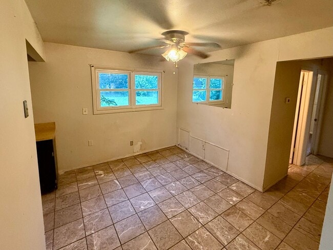 Building Photo - 3401 Fairview-HUD ACCEPTED