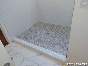 Foto del edificio - 209 Eleanor Ave
