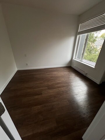 Photo du bâtiment - 1032 N Park St