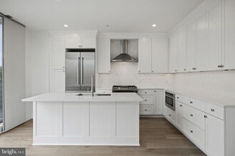 Building Photo - 4319 Harrison St NW