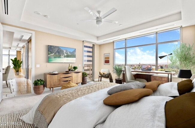 Primary suite - 2211 E Camelback Rd