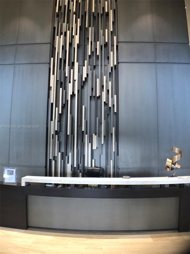 Foto del edificio - 5252 NW 85th Ave