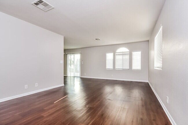 Building Photo - 3705 Copper Keg Ct