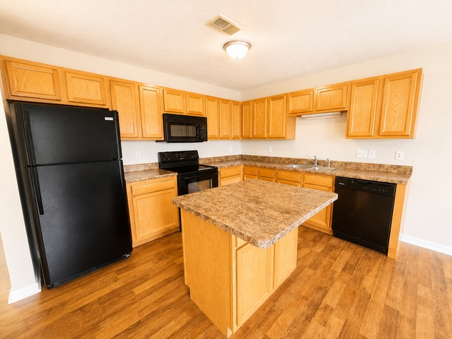 Building Photo - Southern Magnolia Apartments