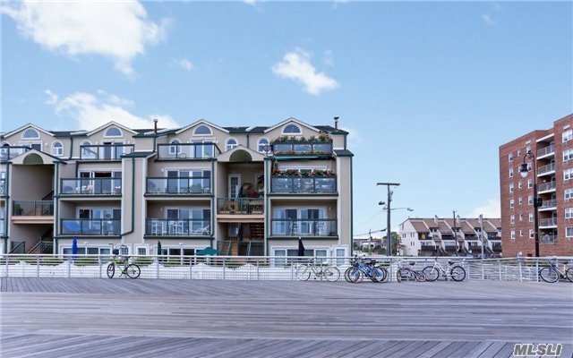 Building Photo - 412 Oceanfront