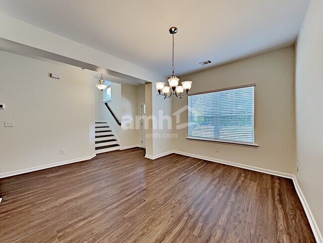 Foto del edificio - 43 Ivy Brook Dr
