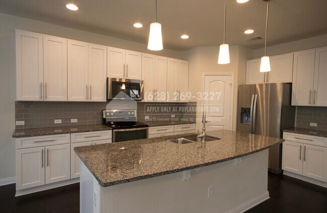 Building Photo - 10600 Tramonto Dr