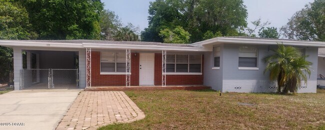 Foto del edificio - 525 Tarragona Way