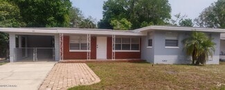Building Photo - 525 Tarragona Way