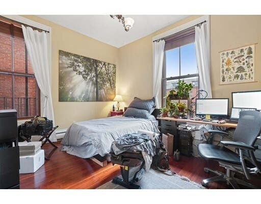 Building Photo - 529 Massachusetts Ave