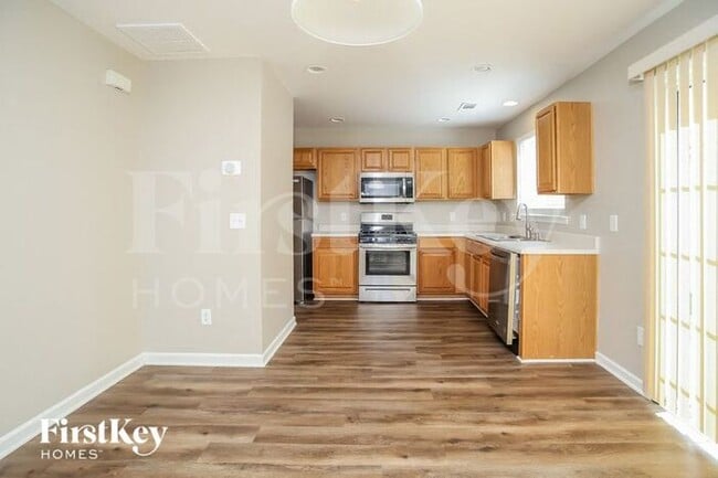 Building Photo - 292 Hiawassee Dr