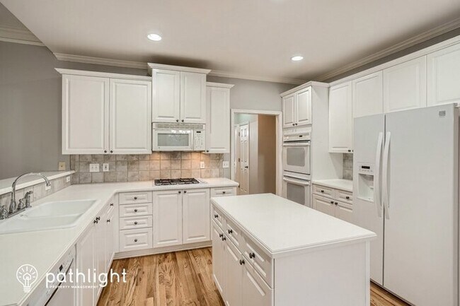 Building Photo - 6231 Millstone Trail, Douglasville, GA, 30135