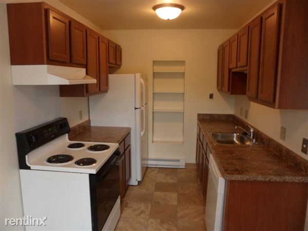 Primary Photo - 1306 Hillside Dr