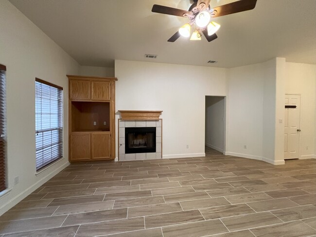 Building Photo - 1116 Cimarron Ct