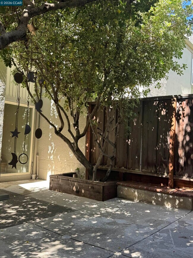 Foto del edificio - 13 Oak Brook Pl