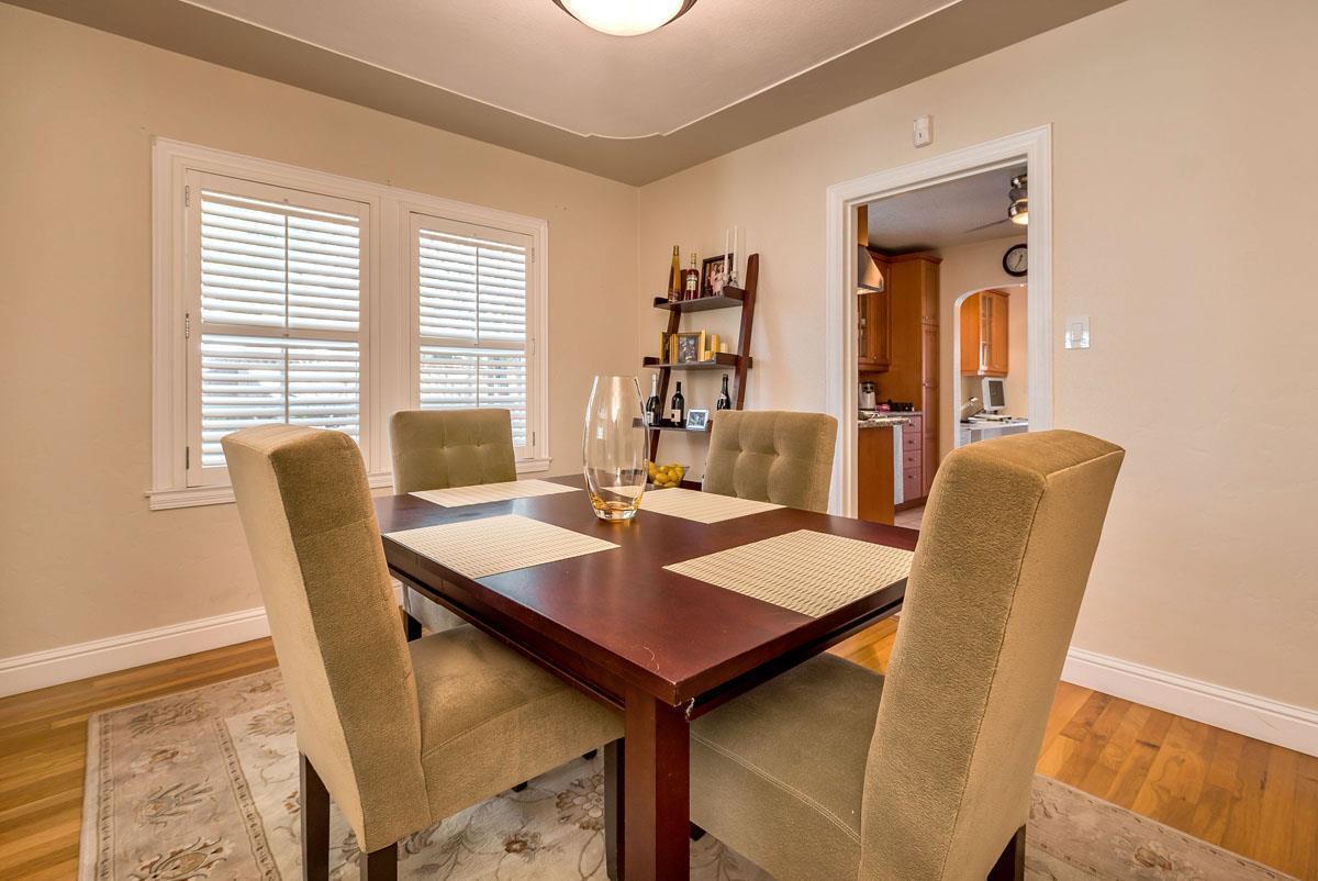 Foto principal - 1858 Park Ave