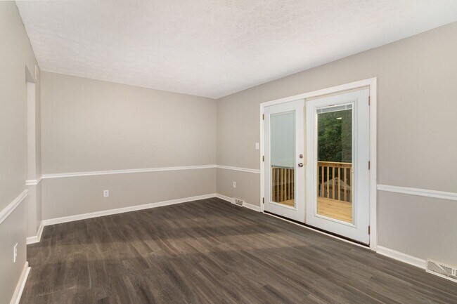 Foto del edificio - 4600-4606 Glenway Ave