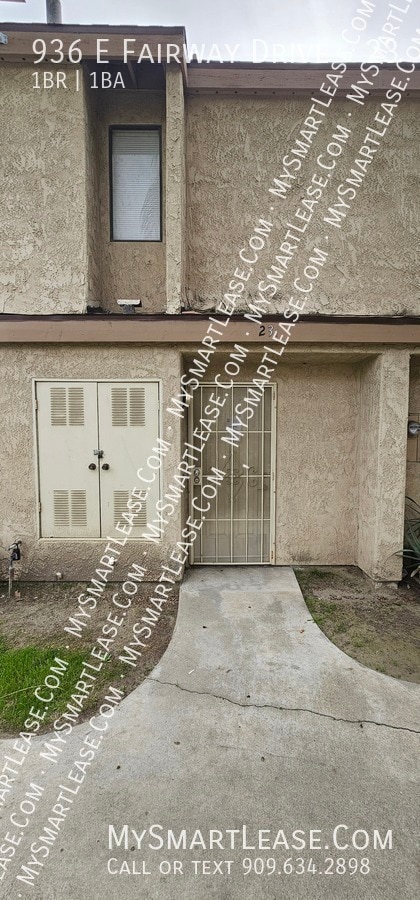 Building Photo - 936 E Fairway Dr