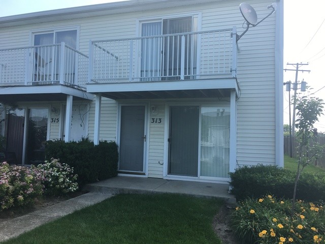 Foto principal - 313 Meadow Green Ln