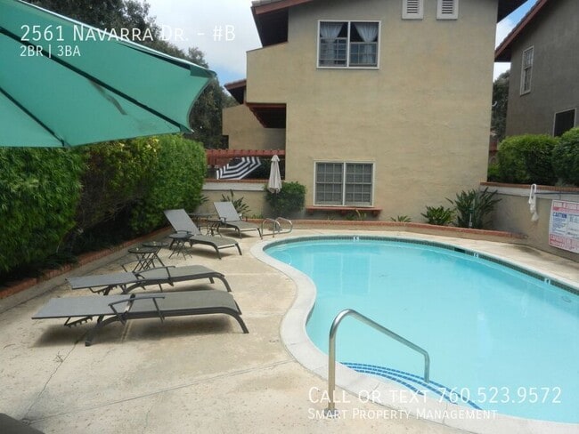 Building Photo - 2561 Navarra Dr