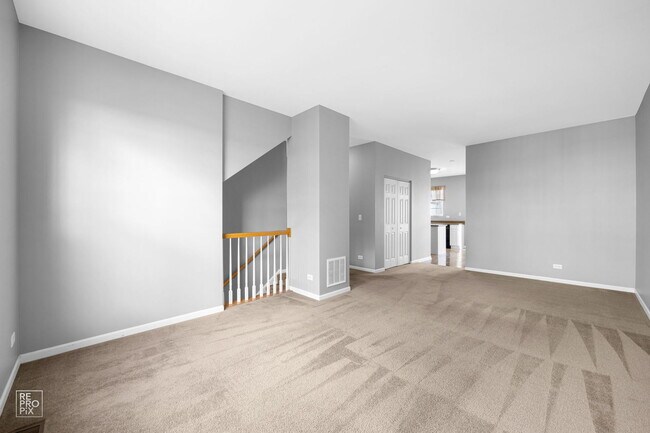 Foto del edificio - 1587 W Turtle Creek Ln