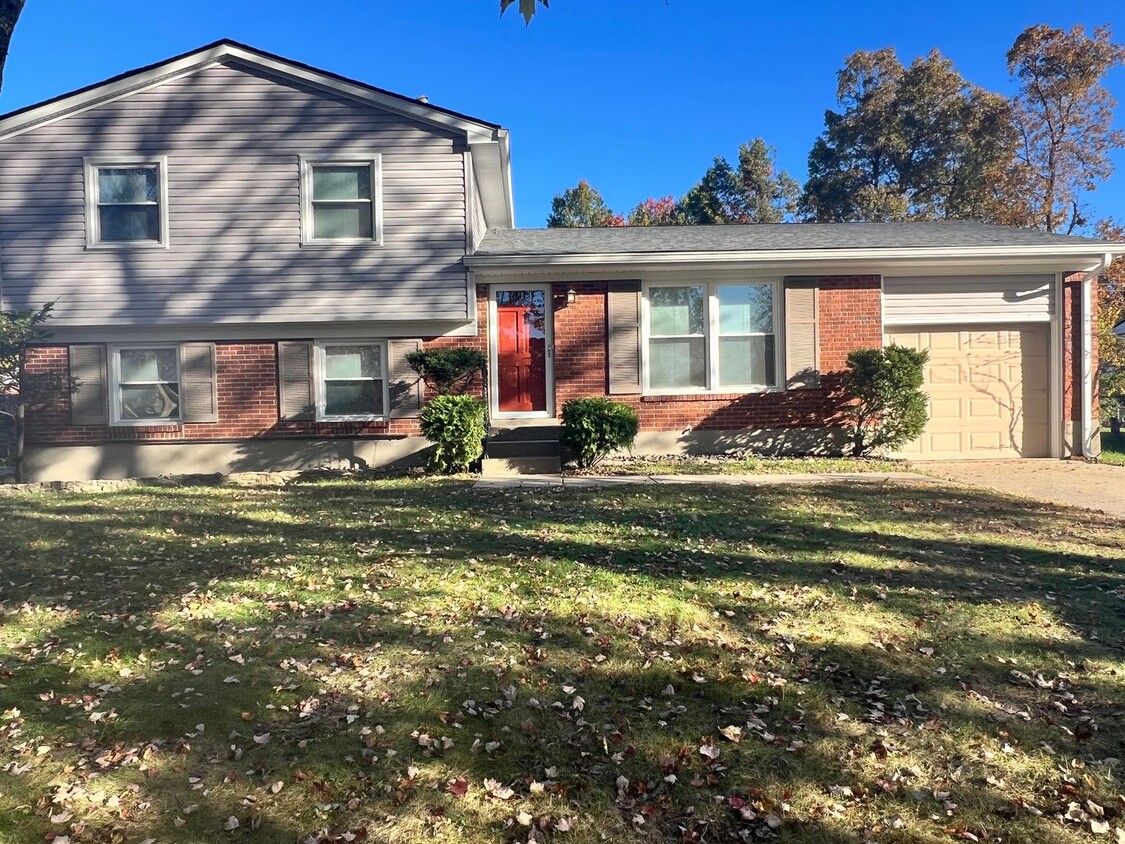 Foto principal - Adorable home in Highview