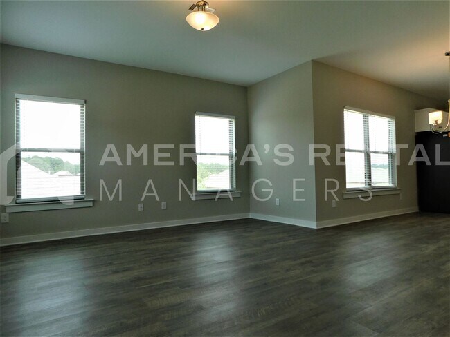 Foto del edificio - Home for rent in Brookwood, AL - COMING SOON!