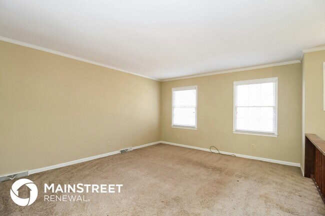 Building Photo - 4441 Fernbrook Dr