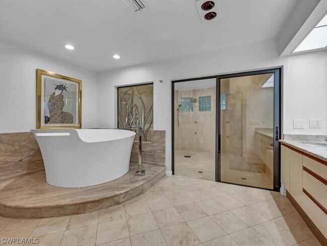Foto del edificio - 4324 Butterfly Orchid Ln