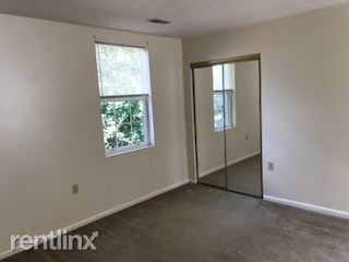Primary Photo - 2 br, 1 bath Apartment - 25 Main St B-2