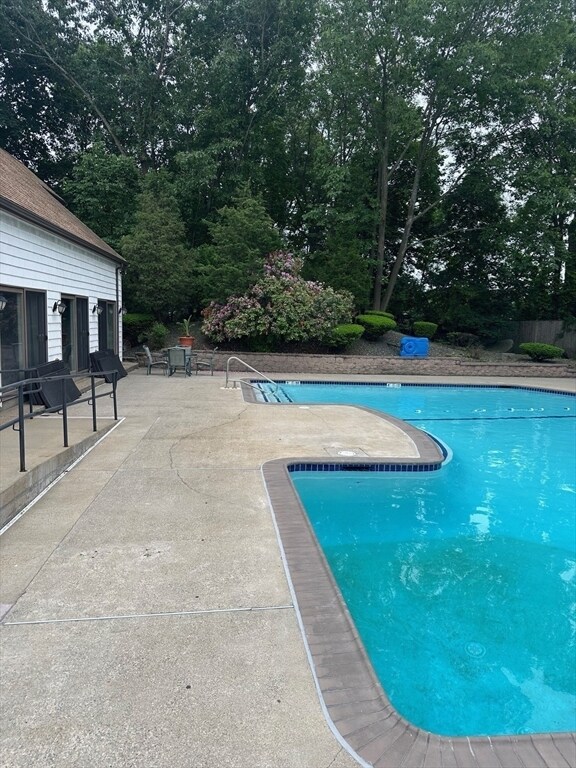 Foto principal - 146 Marble St