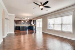 Foto del edificio - 414 Purbeck Ln