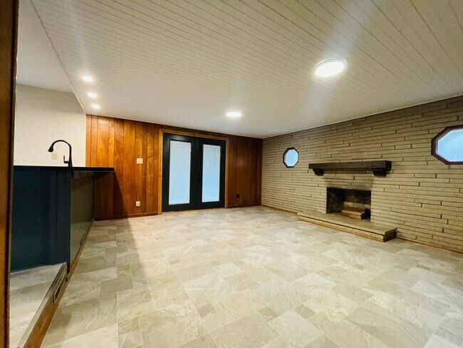 Foto del edificio - Newly Updated 3 Bed House!